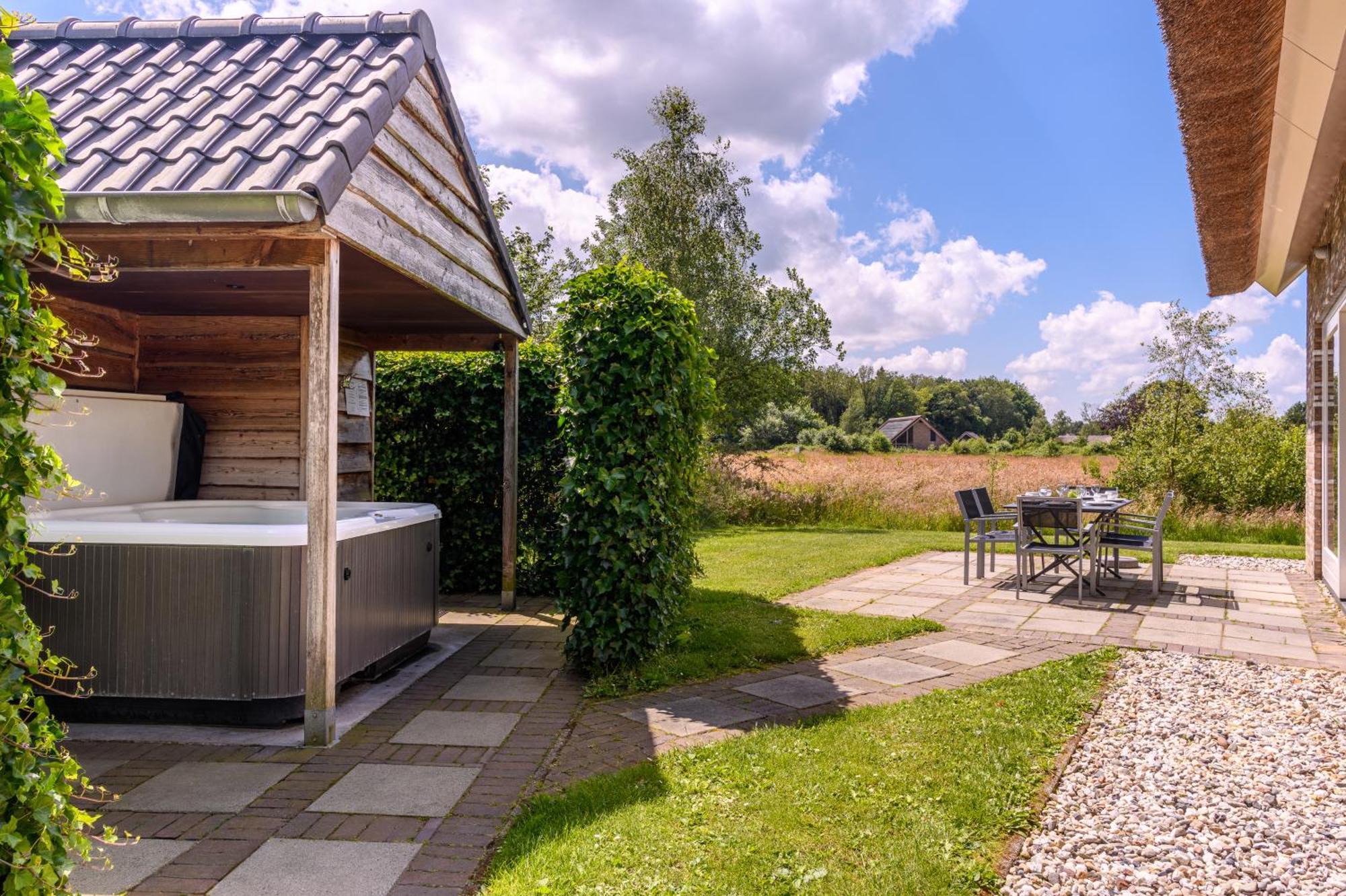 Summio Buitenplaats De Marke Van Ruinen Habitación foto